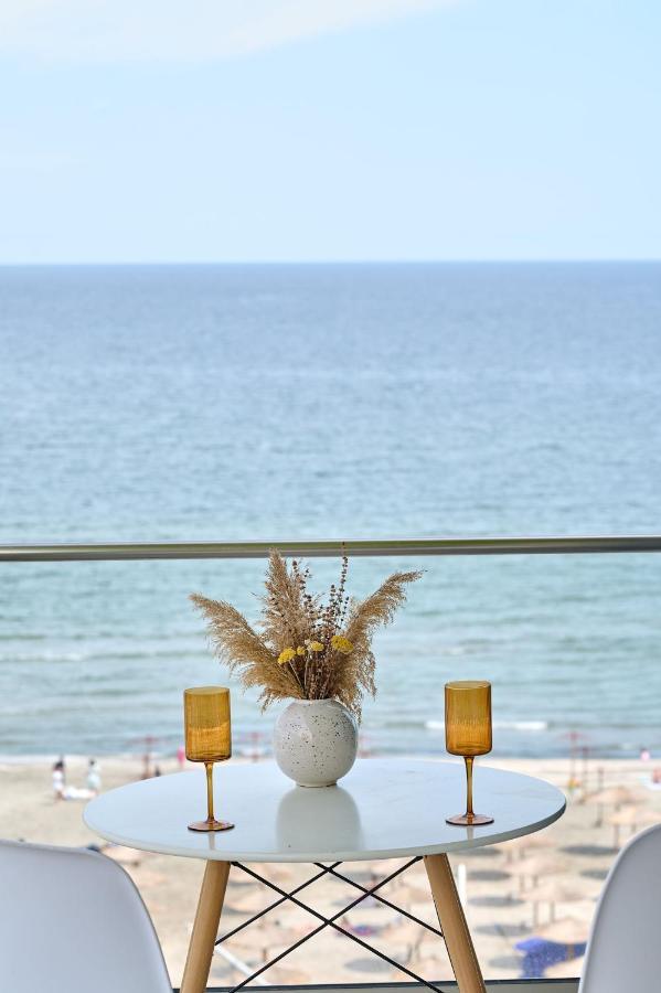Paradise Sea View 2Bd Apt Spa N Pools Beach Resort Navodari Exterior photo